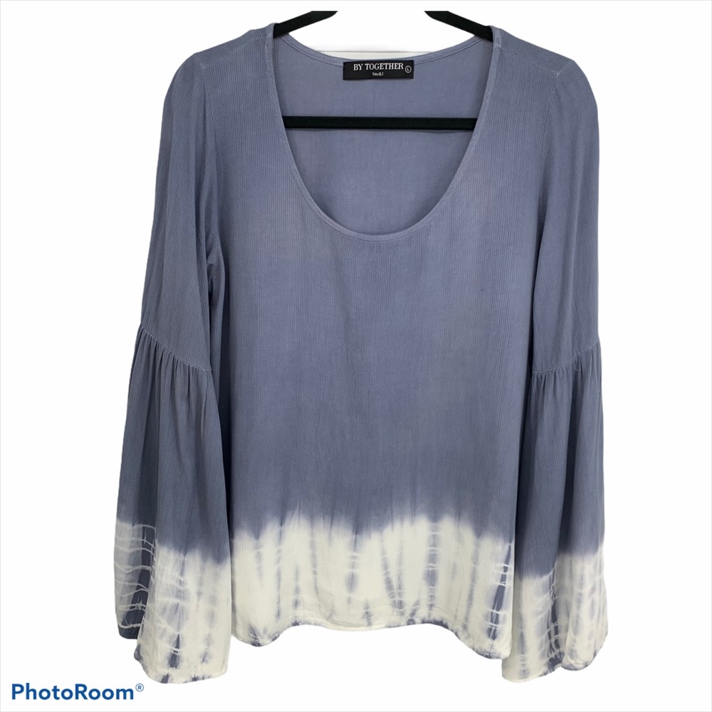 By Together Bell sleeve tie dye tunic top sz large